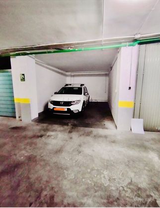 Foto 1 de Garaje en venta en calle General Ricardos de 25 m²