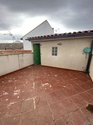 Foto 2 de Casa en venda a Maleján de 5 habitacions amb terrassa
