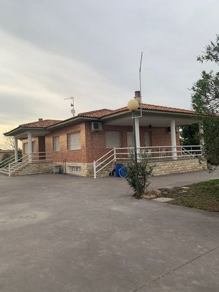 Foto 2 de Casa rural en venta en Burgo de Ebro (El) de 6 habitaciones con terraza y jardín