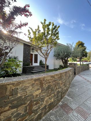 Foto 2 de Xalet en venda a Santa Coloma de Farners de 4 habitacions amb terrassa i jardí