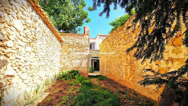 Foto 2 de Casa adossada en venda a Castelló de Rugat de 5 habitacions amb terrassa i jardí