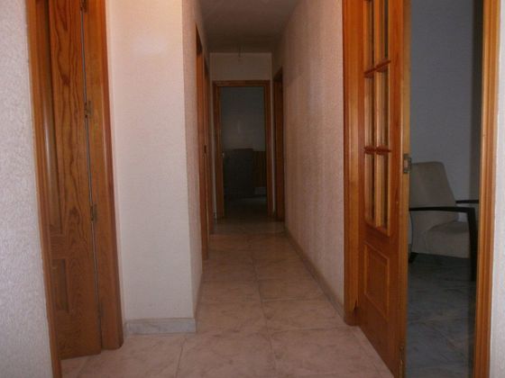 Foto 2 de Chalet en venta en Palazuelos de Eresma de 5 habitaciones con terraza y garaje