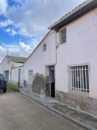 Foto 1 de Casa en venda a Sangarcía de 4 habitacions amb garatge