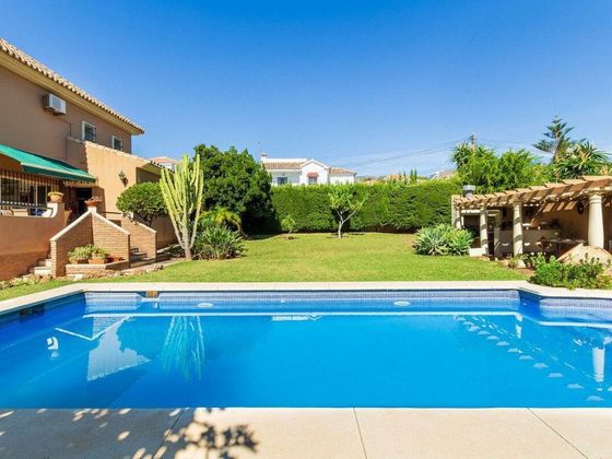 Foto 1 de Xalet en venda a El Pinillo de 5 habitacions amb terrassa i piscina
