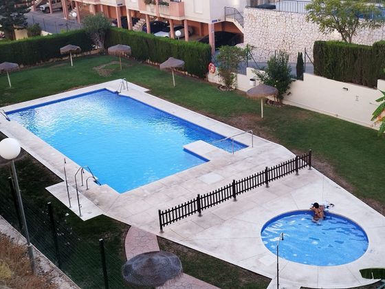 Foto 2 de Piso en venta en calle Ancla de 1 habitación con terraza y piscina