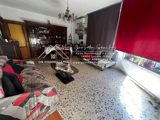 Foto 1 de Piso en venta en Lucena de 3 habitaciones con balcón y aire acondicionado