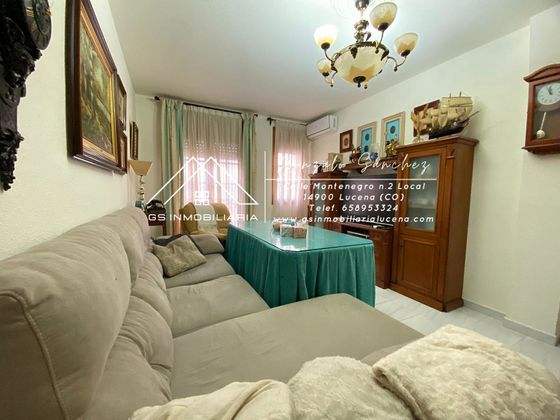 Foto 1 de Piso en venta en Lucena de 4 habitaciones con terraza y balcón