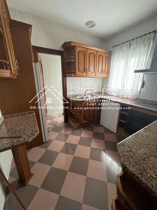 Foto 2 de Piso en alquiler en Lucena de 3 habitaciones con aire acondicionado y calefacción