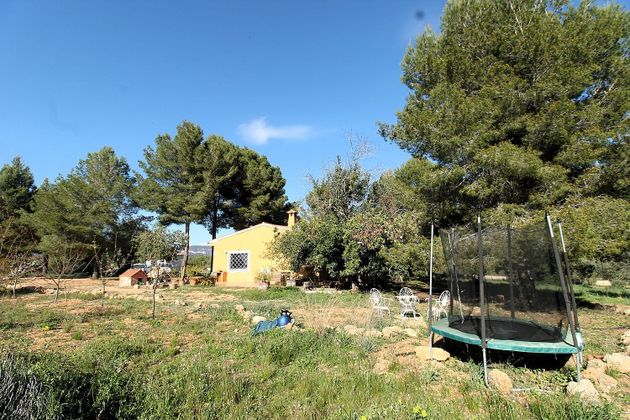 Foto 1 de Casa en venda a calle De Planera de 3 habitacions amb terrassa i jardí