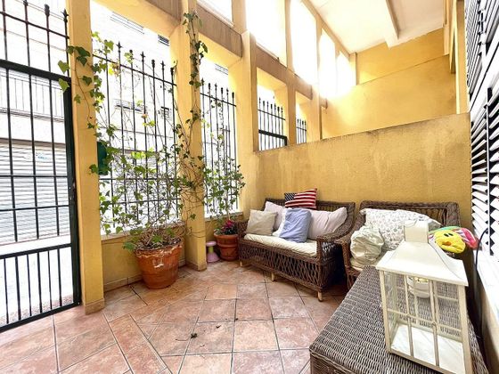 Foto 1 de Venta de dúplex en El Raval - Portes Encarnades de 3 habitaciones con terraza y aire acondicionado