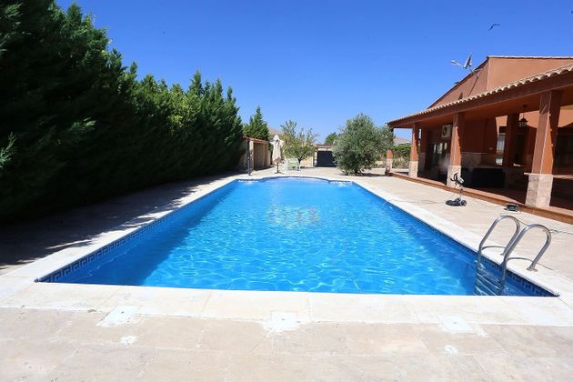Foto 2 de Casa en venda a Arcas del Villar de 5 habitacions amb piscina i aire acondicionat