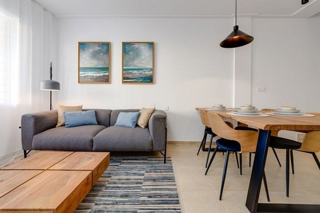 Foto 2 de Dúplex en venta en Algorfa de 3 habitaciones con terraza y garaje