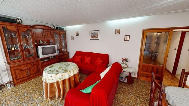 Foto 1 de Piso en venta en Peñamefecit - Avda Barcelona de 4 habitaciones con balcón y ascensor