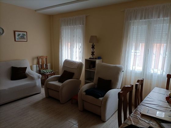 Foto 2 de Dúplex en venda a Casarrubuelos de 3 habitacions amb garatge i aire acondicionat