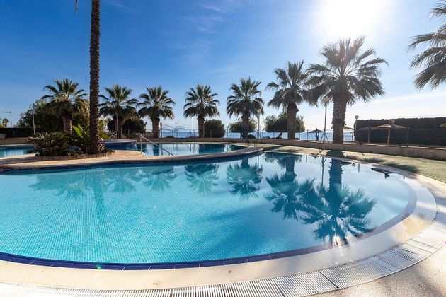 Foto 1 de Dúplex en venda a Cabo Roig - La Zenia de 4 habitacions amb terrassa i piscina