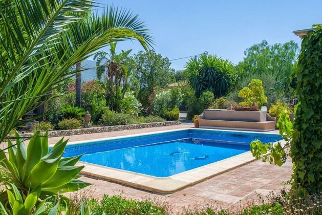 Foto 1 de Xalet en venda a Alhaurín el Grande de 7 habitacions amb terrassa i piscina