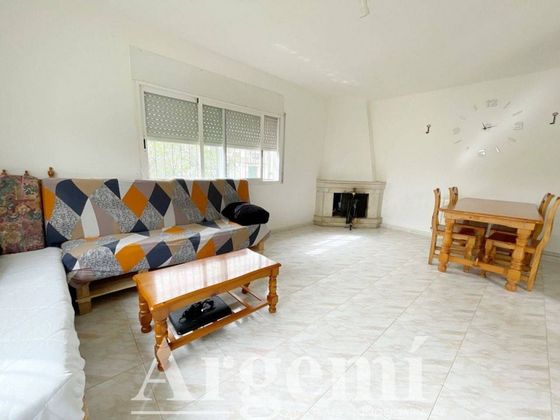 Foto 1 de Piso en venta en Palau-solità i Plegamans de 3 habitaciones con garaje y calefacción