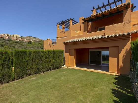 Foto 1 de Casa en venda a calle Vial de Cortes de 3 habitacions amb terrassa i piscina