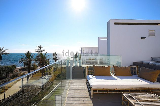 Foto 1 de Venta de casa adosada en Estepona Oeste - Valle Romano - Bahía Dorada de 5 habitaciones con terraza y piscina