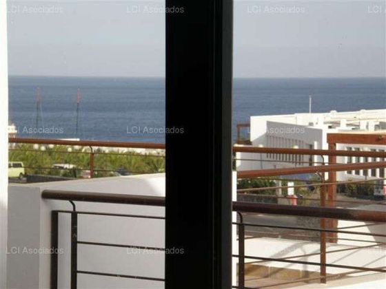 Foto 2 de Casa en venda a Punta Calero de 5 habitacions amb terrassa i piscina