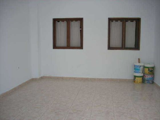 Foto 2 de Pis en venda a Argana Alta - Maneje de 2 habitacions amb terrassa i garatge