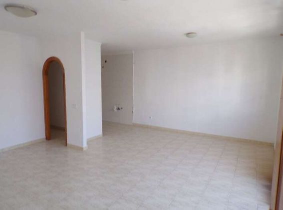 Foto 2 de Venta de piso en Argana Alta - Maneje de 1 habitación con garaje