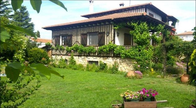 Foto 1 de Xalet en venda a Villamayor de 7 habitacions amb terrassa i garatge