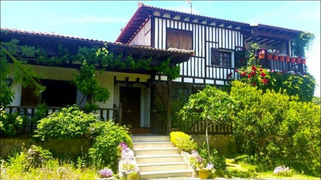Foto 2 de Xalet en venda a Villamayor de 7 habitacions amb terrassa i garatge