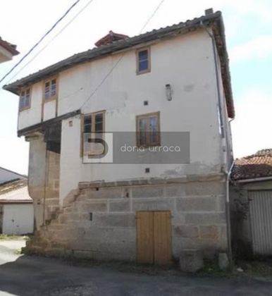 Foto 2 de Casa en venda a Nogueira de Ramuín de 3 habitacions amb garatge i calefacció