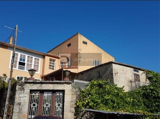 Foto 1 de Casa en venta en Punxín de 5 habitaciones con terraza y garaje