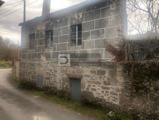 Foto 2 de Venta de casa en Xinzo de Limia de 3 habitaciones con terraza