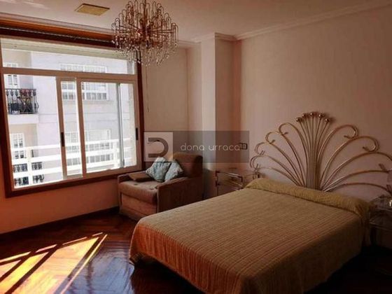 Foto 2 de Pis en venda a Ribadavia de 3 habitacions amb balcó i calefacció