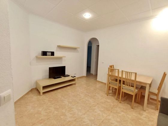 Foto 1 de Venta de piso en Maó de 2 habitaciones y 60 m²