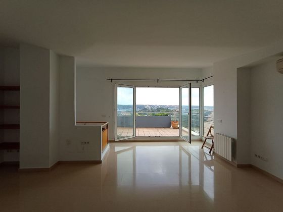 Foto 2 de Venta de ático en Maó de 3 habitaciones con terraza y garaje
