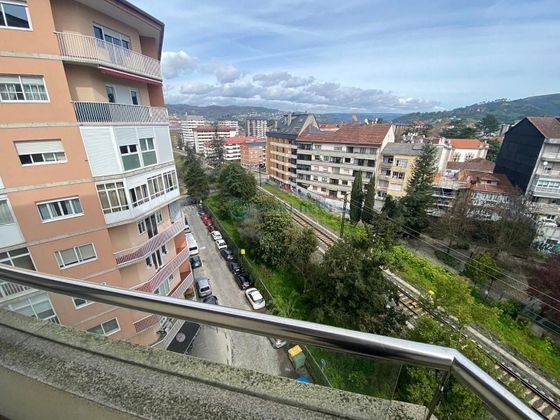 Foto 2 de Venta de piso en Centro - Ourense de 3 habitaciones con terraza y garaje