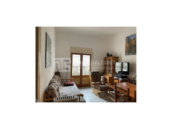 Foto 1 de Piso en venta en Pobla de Segur, la de 3 habitaciones con terraza y balcón