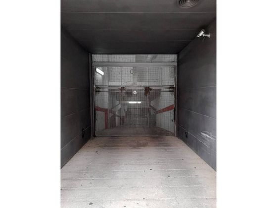 Foto 2 de Venta de garaje en Eixample Sud – Migdia de 13 m²