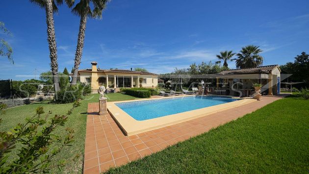 Foto 2 de Casa rural en venda a Pedreguer de 4 habitacions amb piscina