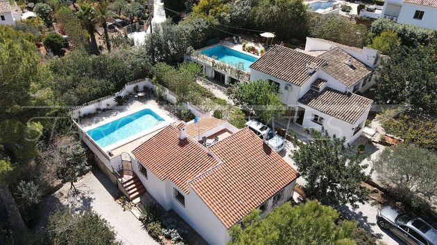 Foto 1 de Casa rural en venta en La Xara - La Sella - Jesús Pobre de 5 habitaciones con terraza y piscina