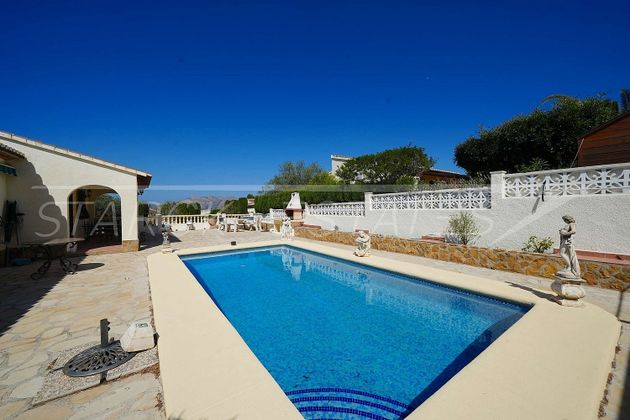 Foto 2 de Casa en venda a Orba de 3 habitacions amb terrassa i piscina