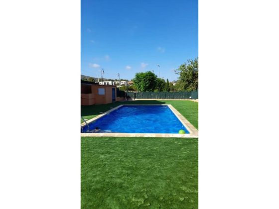 Foto 2 de Casa en venta en Berà Mar - El Francaset de 3 habitaciones con terraza y piscina