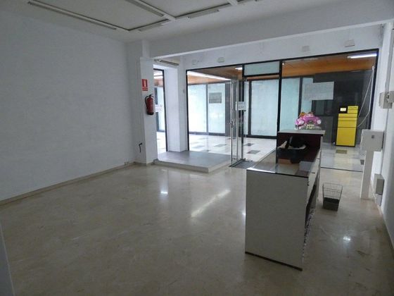 Foto 1 de Alquiler de local en Centre - Cordelles de 40 m²