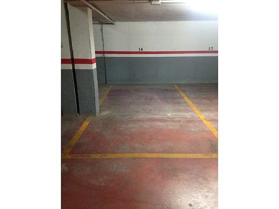 Foto 1 de Garaje en alquiler en Riba-roja de Túria de 14 m²
