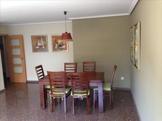 Foto 1 de Pis en venda a Riba-roja de Túria de 3 habitacions amb garatge i ascensor