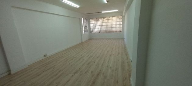 Foto 2 de Alquiler de oficina en calle De San Mamés de 48 m²
