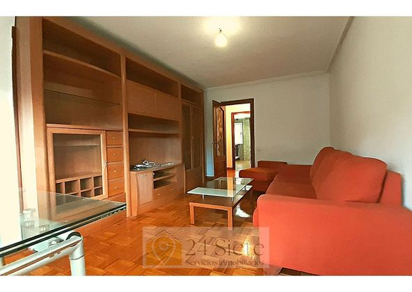 Foto 2 de Pis en venda a Huca - Prados de 3 habitacions amb terrassa i balcó