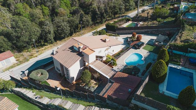 Foto 1 de Venta de chalet en Caldes de Montbui de 9 habitaciones con terraza y piscina