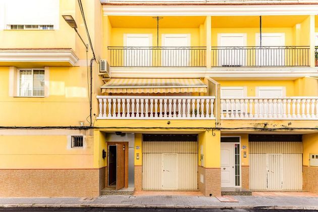 Foto 2 de Casa en venta en Vall d´Uixó (la) de 3 habitaciones con garaje