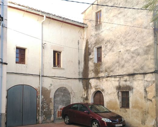 Foto 1 de Venta de casa en Torrelles de Foix de 4 habitaciones y 180 m²