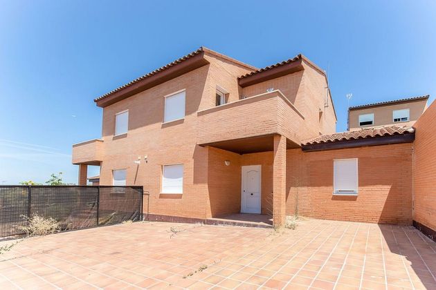 Foto 1 de Casa en venda a Ontígola de 2 habitacions amb terrassa